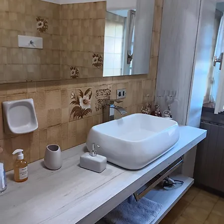 Il Sentiero Beb 3* Cerro Veronese