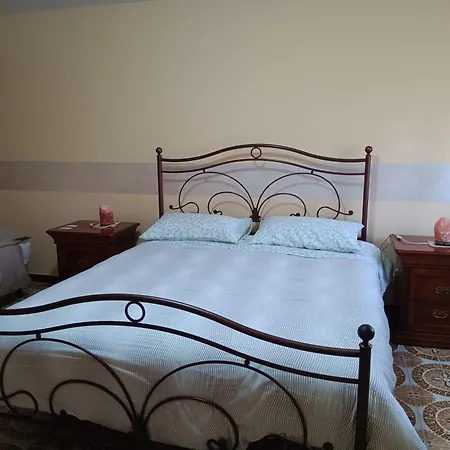 Il Sentiero Beb Oda ve Kahvaltı Cerro Veronese